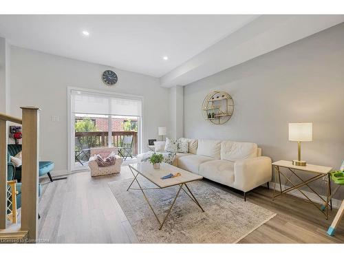 4 Wilings Lane, Ancaster, ON - Indoor Photo Showing Living Room