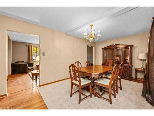 5383 Clive Crescent, Burlington, ON - Indoor Photo Showing Dining Room