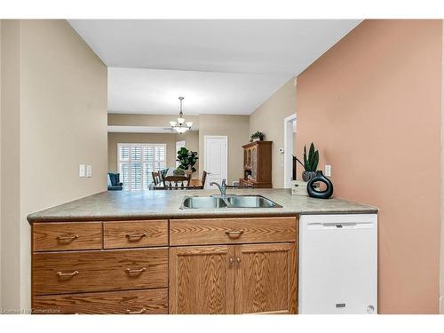 212-317 Lock Street W, Dunnville, ON - Indoor Photo Showing Kitchen With Double Sink