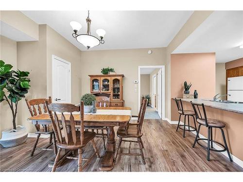 212-317 Lock Street W, Dunnville, ON - Indoor Photo Showing Dining Room