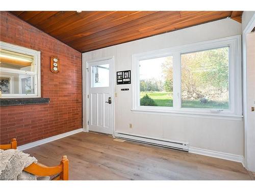 1396 Progreston Road, Carlisle, ON - Indoor Photo Showing Other Room