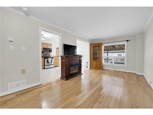 23 Argyle Avenue, Hamilton, ON - Indoor Photo Showing Living Room With Fireplace