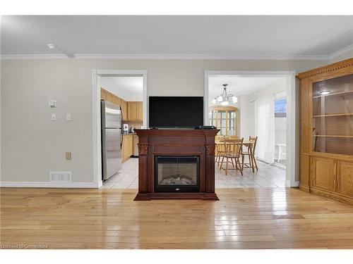 23 Argyle Avenue, Hamilton, ON - Indoor Photo Showing Living Room With Fireplace