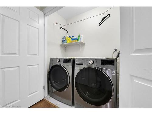 23 Argyle Avenue, Hamilton, ON - Indoor Photo Showing Laundry Room