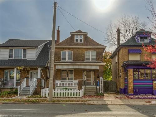 982 King Street E, Hamilton, ON - Outdoor With Deck Patio Veranda With Facade