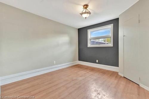 304 Emerald Street N, Hamilton, ON - Indoor Photo Showing Other Room