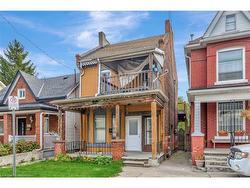 304 Emerald Street N Hamilton, ON L8L 5L3