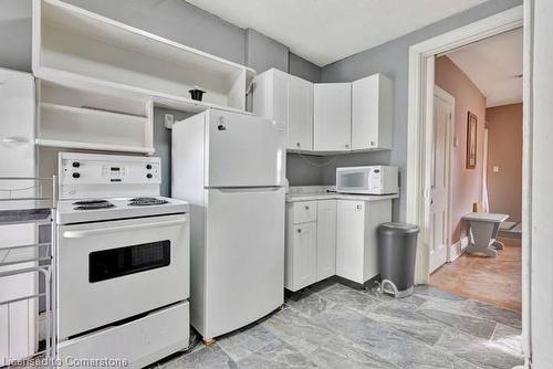 304 Emerald Street N, Hamilton, ON - Indoor Photo Showing Kitchen