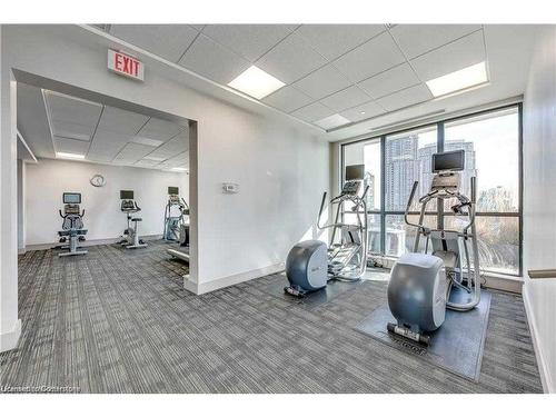 2307-75 Eglinton Avenue W, Mississauga, ON - Indoor Photo Showing Gym Room