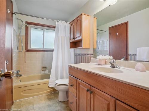 51 Loraine Drive, St. Catharines, ON - Indoor Photo Showing Bathroom