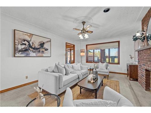 87 Third Road E, Stoney Creek, ON - Indoor Photo Showing Living Room With Fireplace