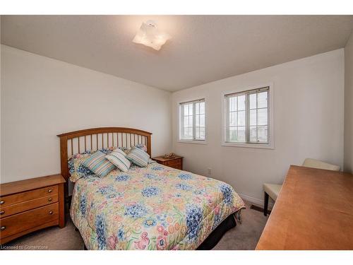 45 Critcher Avenue, Cambridge, ON - Indoor Photo Showing Bedroom