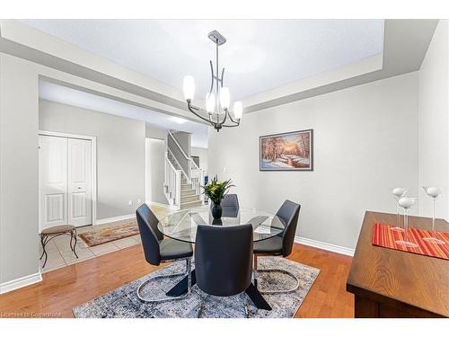 9 Tolton Drive, Guelph, ON - Indoor Photo Showing Dining Room