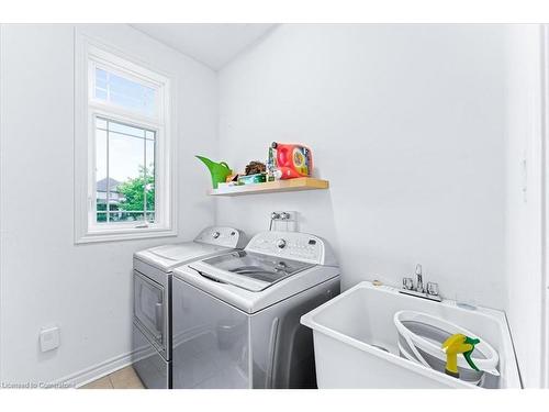 9 Tolton Drive, Guelph, ON - Indoor Photo Showing Laundry Room