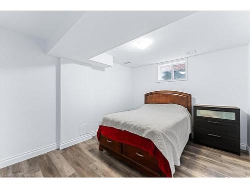 9 Tolton Drive, Guelph, ON - Indoor Photo Showing Bedroom