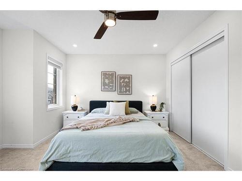 157 Cactus Crescent, Stoney Creek, ON - Indoor Photo Showing Bedroom