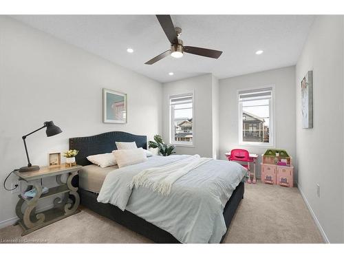 157 Cactus Crescent, Stoney Creek, ON - Indoor Photo Showing Bedroom