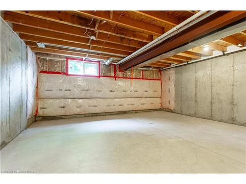 33-6 Chestnut Drive, Grimsby, ON - Indoor Photo Showing Basement