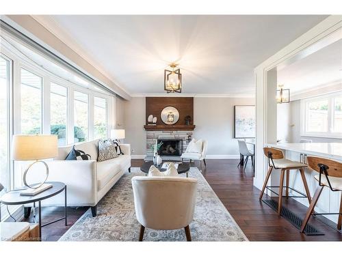 228 Plumtree Drive, Burlington, ON - Indoor Photo Showing Living Room With Fireplace