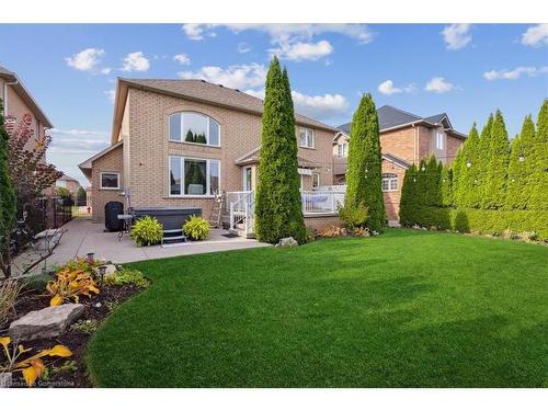 12 Cityview Crescent, Stoney Creek, ON - Outdoor