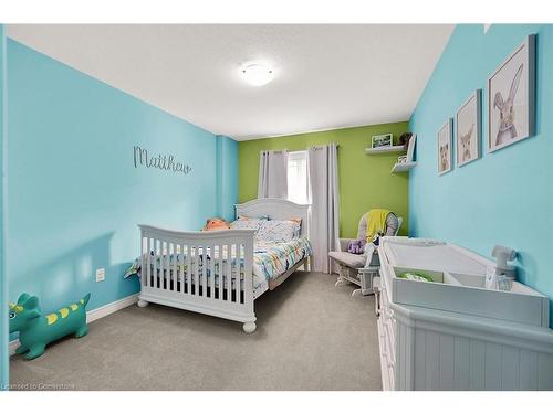 229 John Frederick Drive, Ancaster, ON - Indoor Photo Showing Bedroom