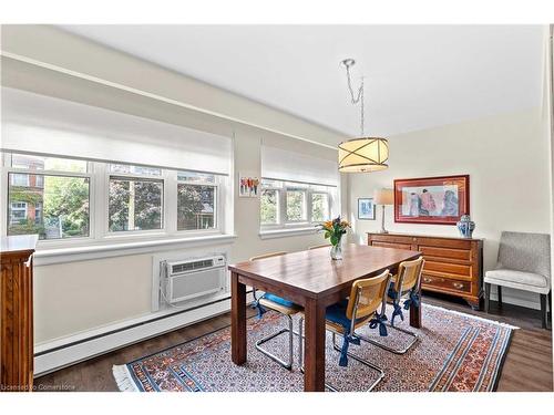 1-245 Bay Street S, Hamilton, ON - Indoor Photo Showing Dining Room