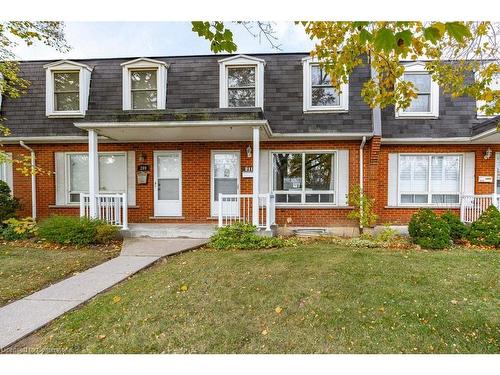 211 Lake Avenue N, Hamilton, ON 