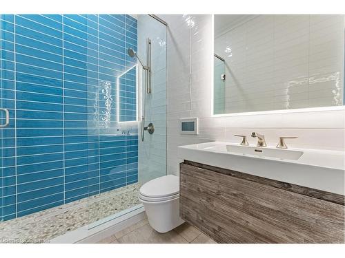 3867 Quarry Road Road, Beamsville, ON - Indoor Photo Showing Bathroom