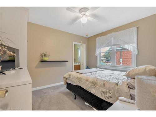 67 Galbraith Drive, Stoney Creek, ON - Indoor Photo Showing Bedroom