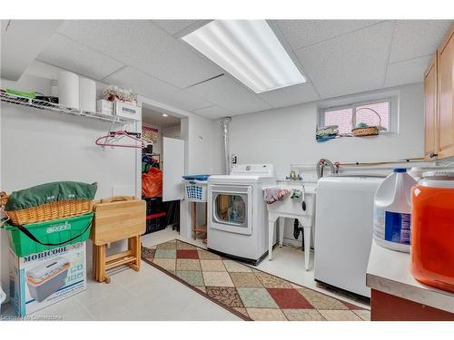 67 Galbraith Drive, Stoney Creek, ON - Indoor Photo Showing Laundry Room