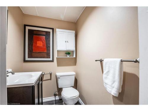 1098 Stephenson Drive, Burlington, ON - Indoor Photo Showing Bathroom