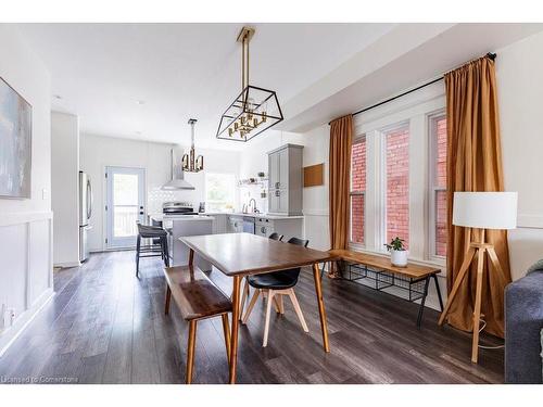 64 Lorne Avenue, Hamilton, ON - Indoor Photo Showing Dining Room