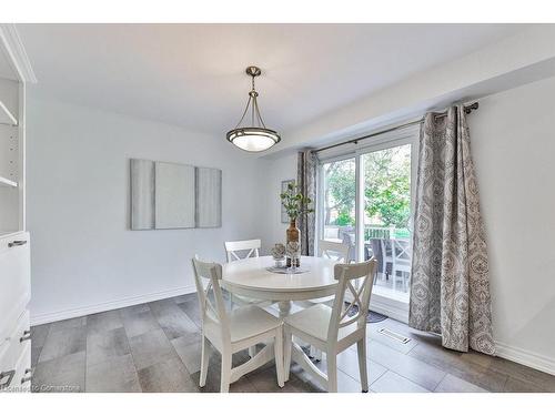 2159 Belgrave Court, Burlington, ON - Indoor Photo Showing Dining Room