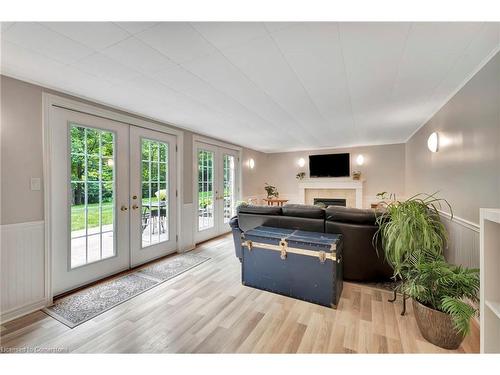 362 Lynden Road, Lynden, ON - Indoor With Fireplace