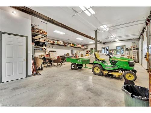 362 Lynden Road, Lynden, ON - Indoor Photo Showing Garage