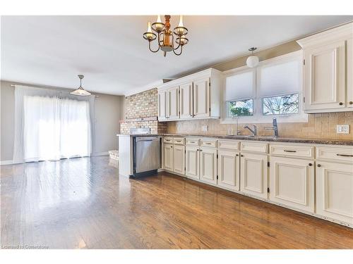 433 Middletown Road, Flamborough, ON - Indoor Photo Showing Kitchen