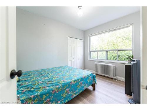 302-57 Mericourt Road, Hamilton, ON - Indoor Photo Showing Bedroom