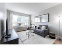 302-57 Mericourt Road, Hamilton, ON  - Indoor Photo Showing Living Room 