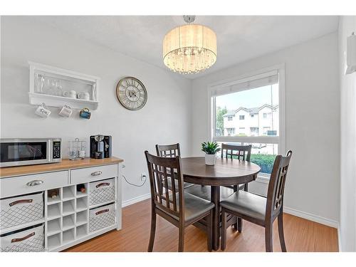 4-476 Grey Street, Brantford, ON - Indoor Photo Showing Dining Room