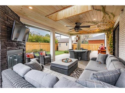 1432 Olga Drive, Burlington, ON - Outdoor With Deck Patio Veranda With Exterior