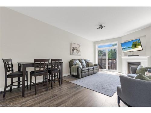 49 Dennis Drive, Smithville, ON - Indoor Photo Showing Living Room With Fireplace