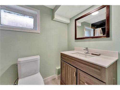 191 Limpert Avenue, Cambridge, ON - Indoor Photo Showing Bathroom