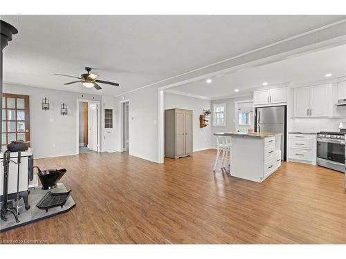 429 St. John'S Road E, Simcoe, ON - Indoor Photo Showing Kitchen