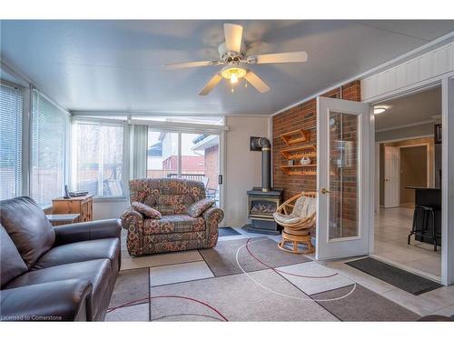 41 Jamieson Drive, Caledonia, ON - Indoor Photo Showing Living Room With Fireplace