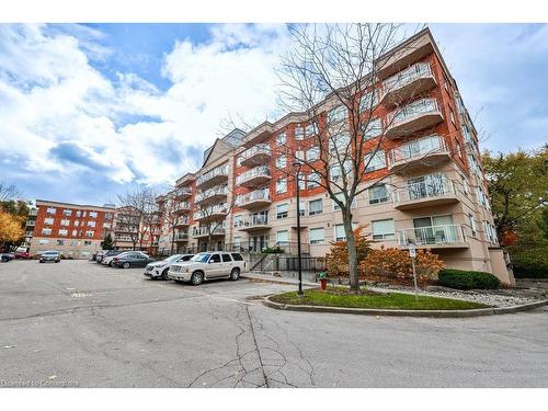 501-5188 Lakeshore Road, Burlington, ON - Outdoor With Facade