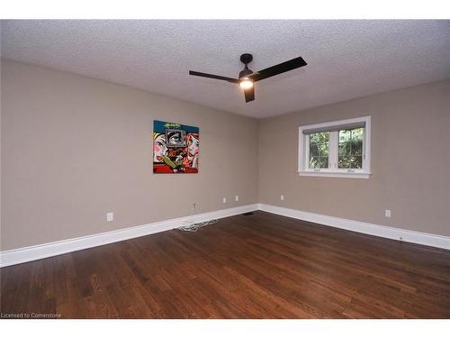 2147 Berwick Drive, Burlington, ON - Indoor Photo Showing Other Room