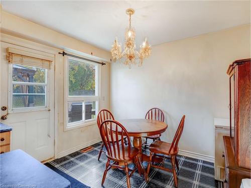 20 Glen Eden Court, Hamilton, ON - Indoor Photo Showing Dining Room