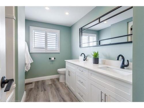 89 Dundee Drive, Caledonia, ON - Indoor Photo Showing Bathroom