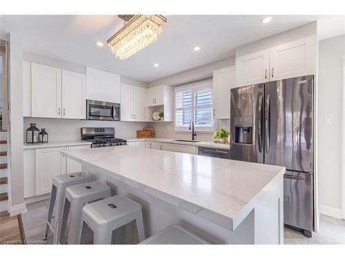 89 Dundee Drive, Caledonia, ON - Indoor Photo Showing Kitchen With Stainless Steel Kitchen