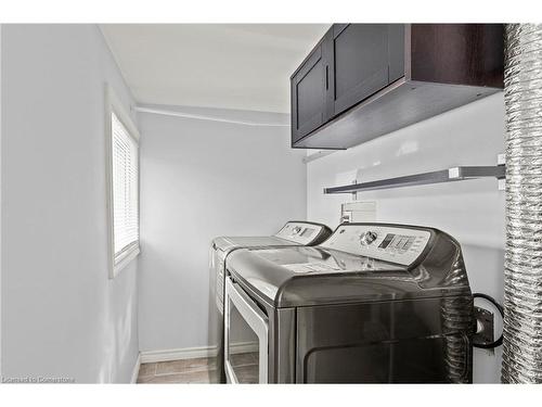 55 Albert Street W, Thorold, ON - Indoor Photo Showing Laundry Room